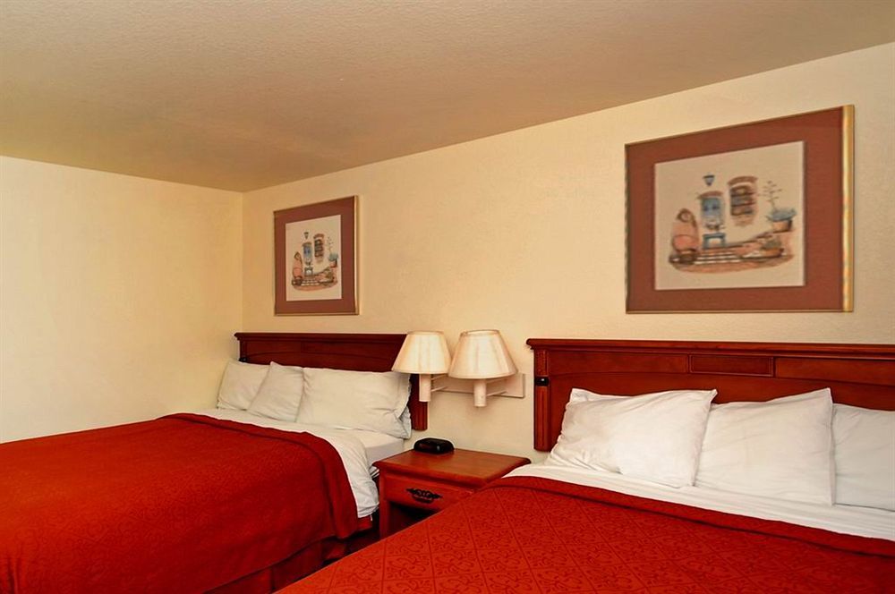 American Inn & Suites Mesa Exterior photo